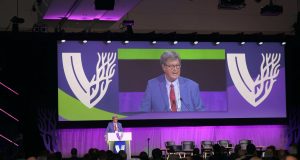 Peter Lawrence receives SVS Lifetime Achievement Award